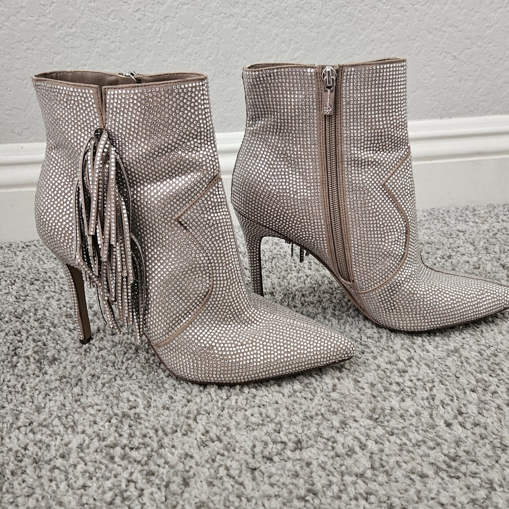 Jessica Simpson Silver Rhinestone Heeled Boots